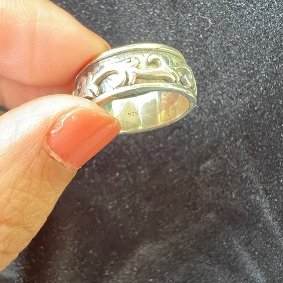 Sterling silver spinner ring - Picture 7 of 7